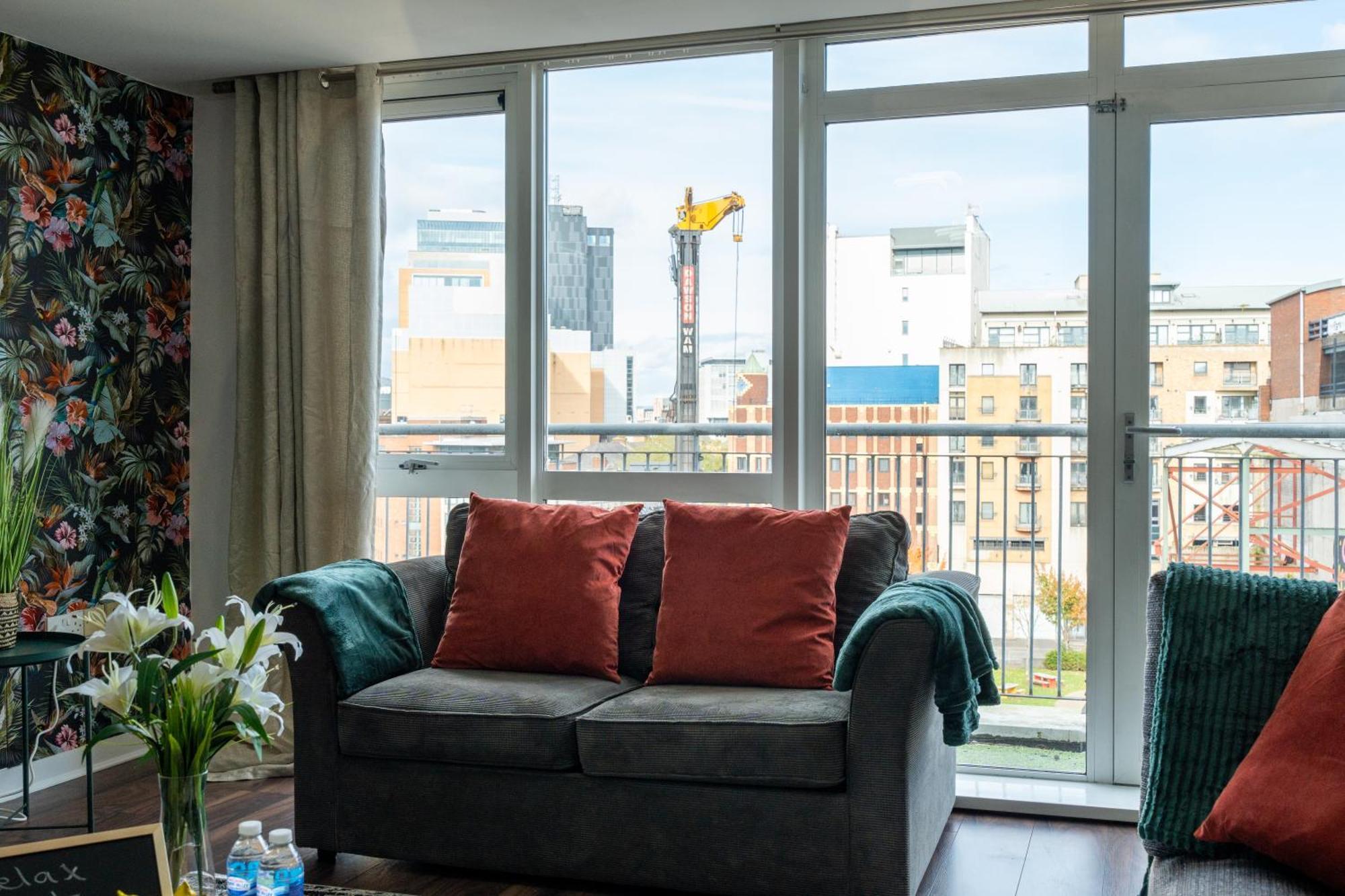 Movie House Executive Suite - Secure Free Parking Belfast Exterior photo